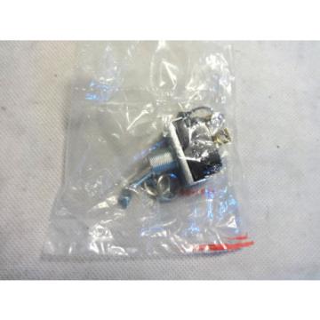 MCGILL 1121-0001 DPST ON-OFF TOGGLE SWITCH