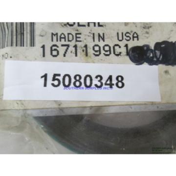 International 1671199C1 Oil Grease Seal Navistar IHC 1671199-C1