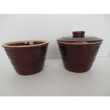 Marcrest grease pots (2) with one lid;Dot and Daisy pattern