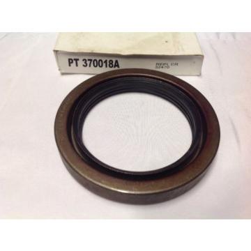 PT 370018A Tru Star Oil Grease Seal CR 32470